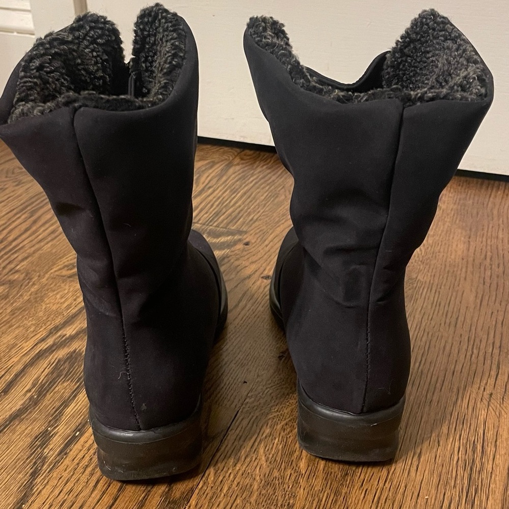 Toe Warmer Boots made in Canada.